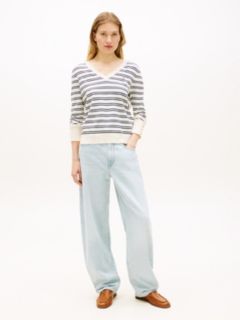 Gold-Tone Button Cuff V-Neck Jumper — Beige 3