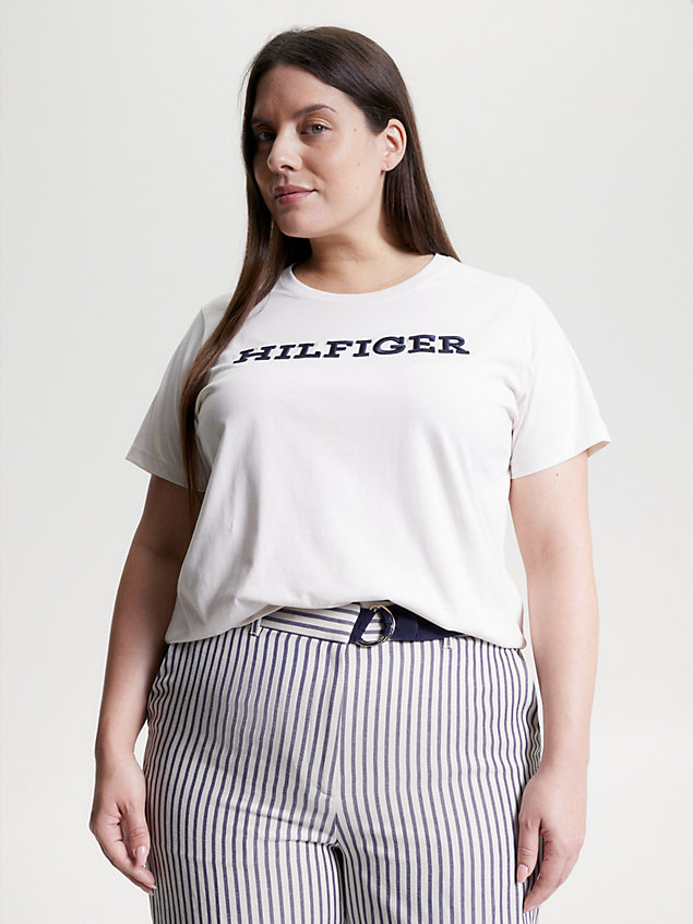 beige curve logo embroidery t-shirt for women tommy hilfiger