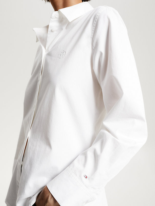 camisa de corte regular con monograma th white de mujer tommy hilfiger