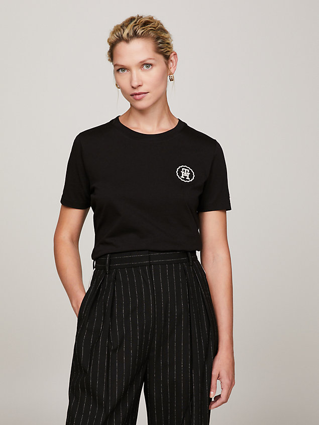 black modern th monogram stamp embroidery t-shirt for women tommy hilfiger