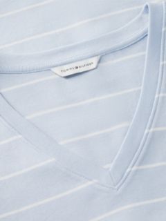 Flag Embroidery Slim V-Neck T-Shirt — Blue 6