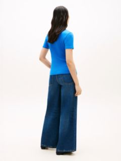Flag Embroidery Slim V-Neck T-Shirt — Blue 4