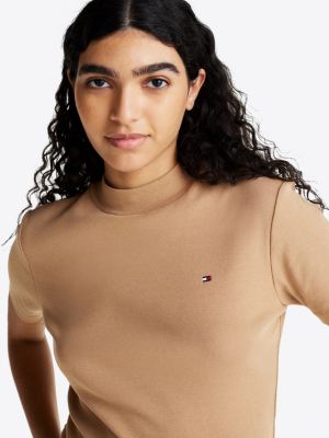 t-shirt ajusté à col cheminée marron pour femmes tommy hilfiger
