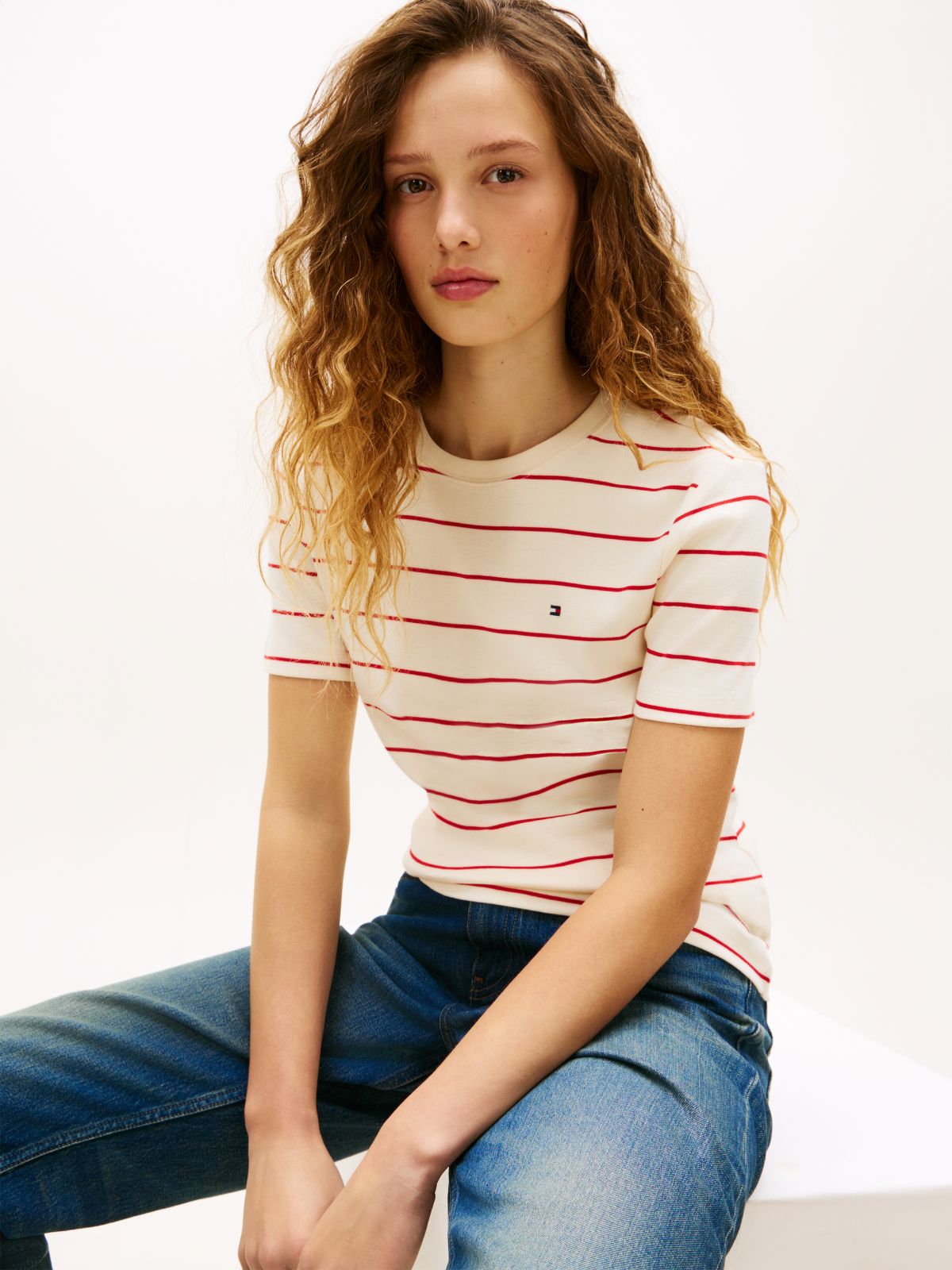 Flag Embroidery Slim Crew Neck T-Shirt — White
