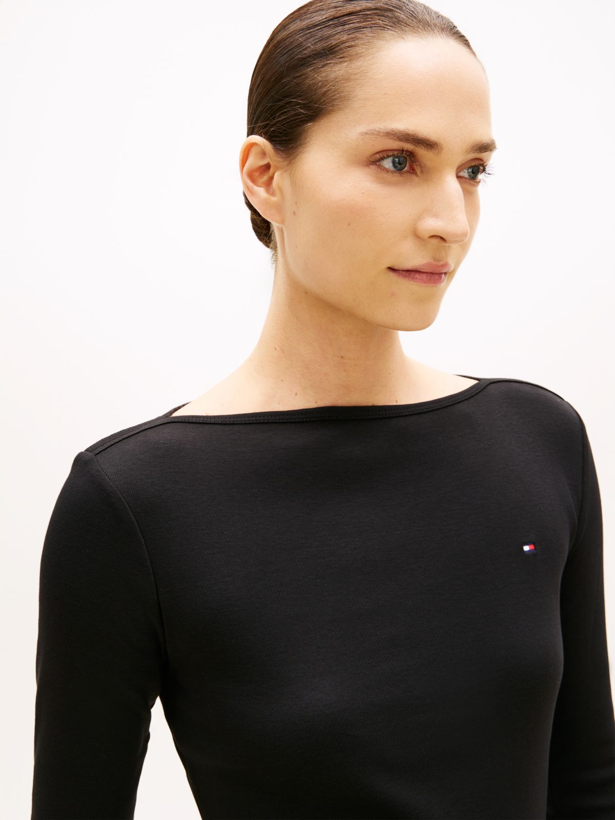 Slim Three-Quarter Sleeve Boat Neck T-Shirt — Black