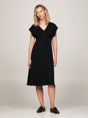 Deep v neck fit and best sale flare dress