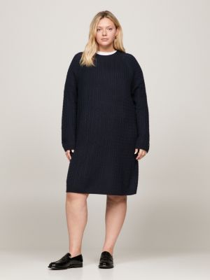 Wool Cable Knit V-Neck Jumper