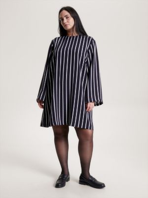 Curve shift hot sale dress