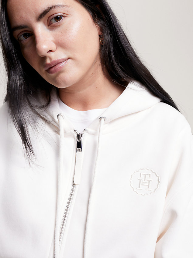 white curve hoodie met rits en geborduurd monogram voor dames - tommy hilfiger