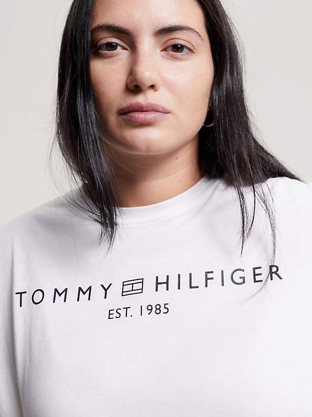 white curve t-shirt mit rundhalsausschnitt und logo für damen - tommy hilfiger