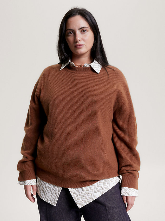 brown luźny prążkowany sweter z kolekcji curve dla kobiety - tommy hilfiger