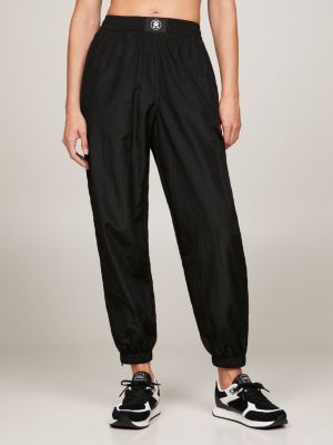 Tommy Hilfiger Women's Performance Relaxed Fit Joggers, Black, Small :  : Clothing, Shoes & Accessories