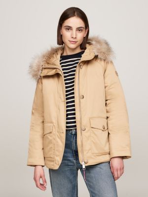 khaki wasserabweisender wattierter parka mit kapuze für damen - tommy hilfiger