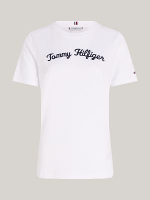 t-shirt curve con logo in corsivo ricamato bianco da donne tommy hilfiger