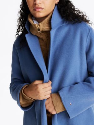 manteau ceinturé double face à logo tamponné bleu pour femmes tommy hilfiger