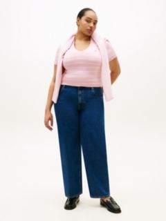 Curve Flag Embroidery V-Neck Slim T-Shirt — Pink 3