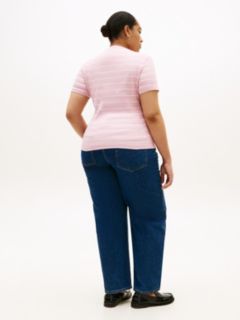 Curve Flag Embroidery V-Neck Slim T-Shirt — Pink 4