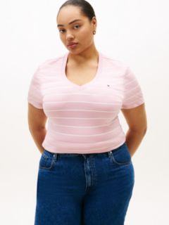 Curve Flag Embroidery V-Neck Slim T-Shirt — Pink 1