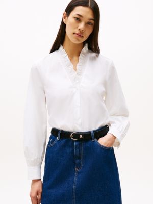 white regular fit bluse mit v-ausschnitt und rüschen für damen - tommy hilfiger