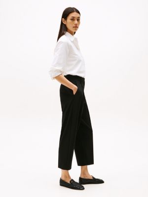 pantalón de corte cropped cónico y talle regular negro de mujeres tommy hilfiger