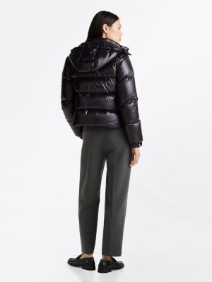 schwarz hochglanz-puffer-jacke mit daunen und kapuze für damen - tommy hilfiger