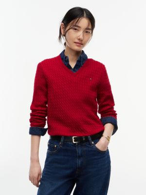 red sweter z cienkiej dzianiny o splocie warkoczowym z dekoltem w szpic dla kobiety - tommy hilfiger