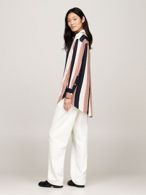weiß oversized fit bluse mit metall-flag für damen - tommy hilfiger
