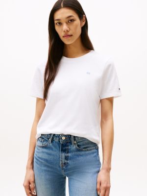 white t-shirt mit kontrast-hilfiger flag für damen - tommy hilfiger