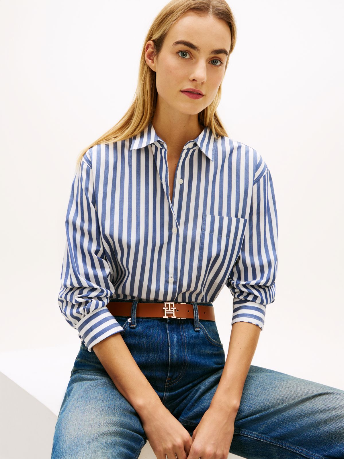 Classic Oversized Fit Logo Poplin Shirt — White