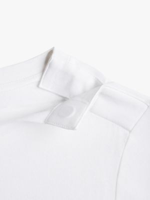 weiß adaptive logo-t-shirt mit rundhalsausschnitt für damen - tommy hilfiger