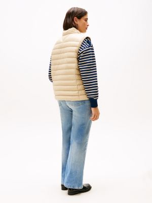 beige curve ultralichte bodywarmer voor dames - tommy hilfiger