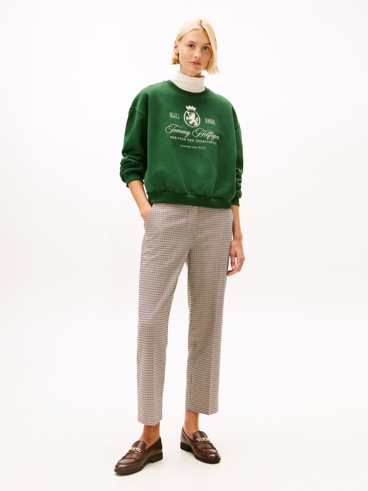 TH Crest Embroidery Relaxed Sweatshirt — Green