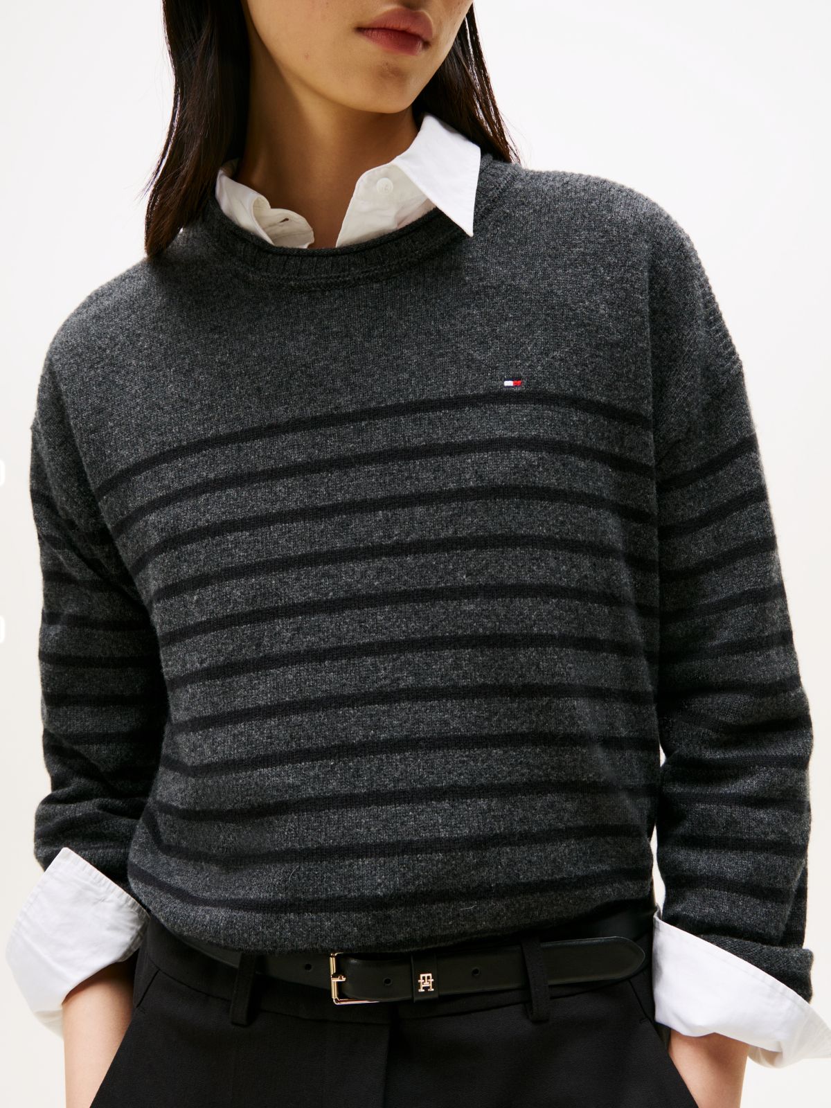 Relaxed Fit Soft Wool Jumper — Grey