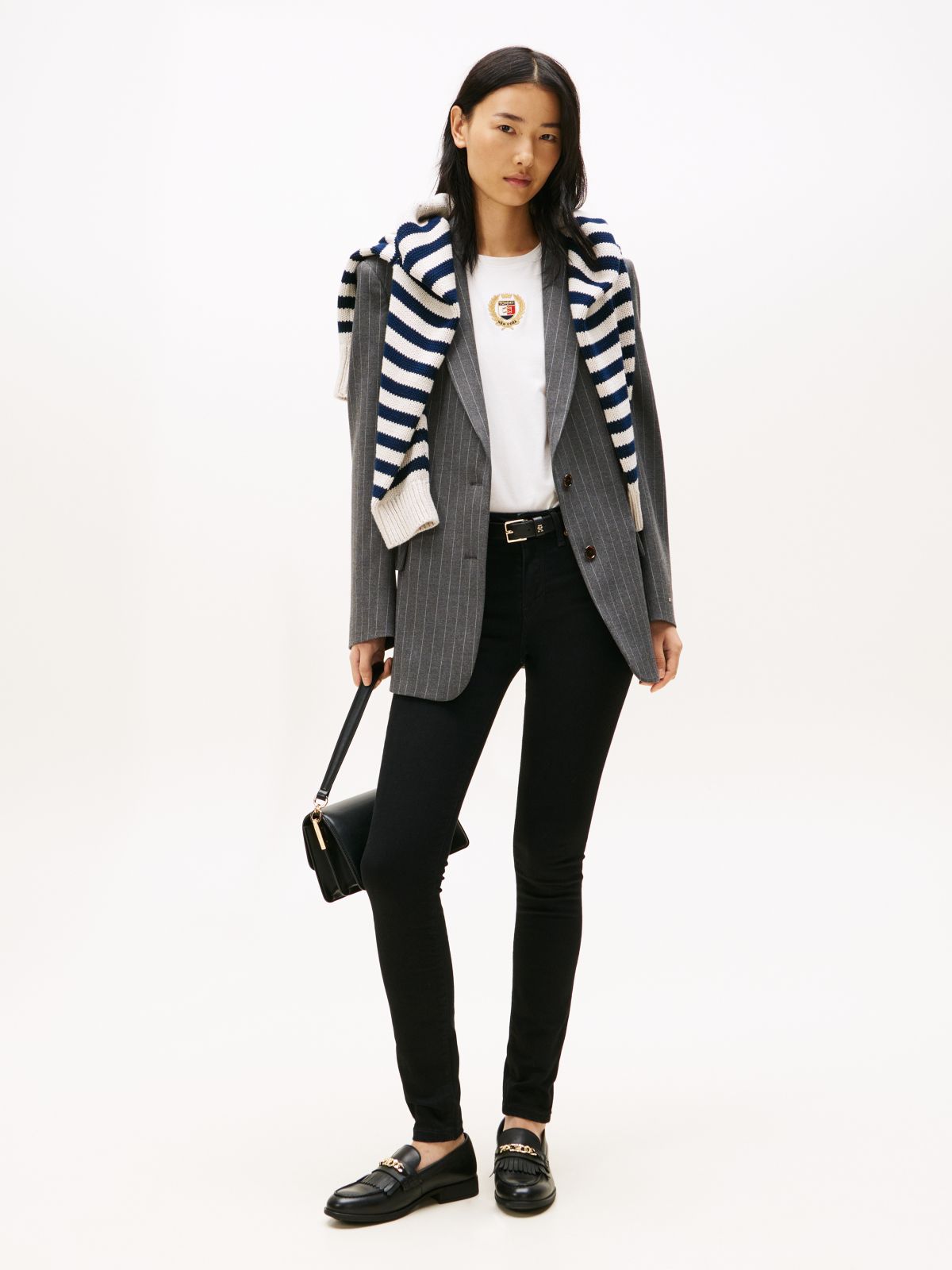 Como Mid Rise Skinny Black Jeans — Black