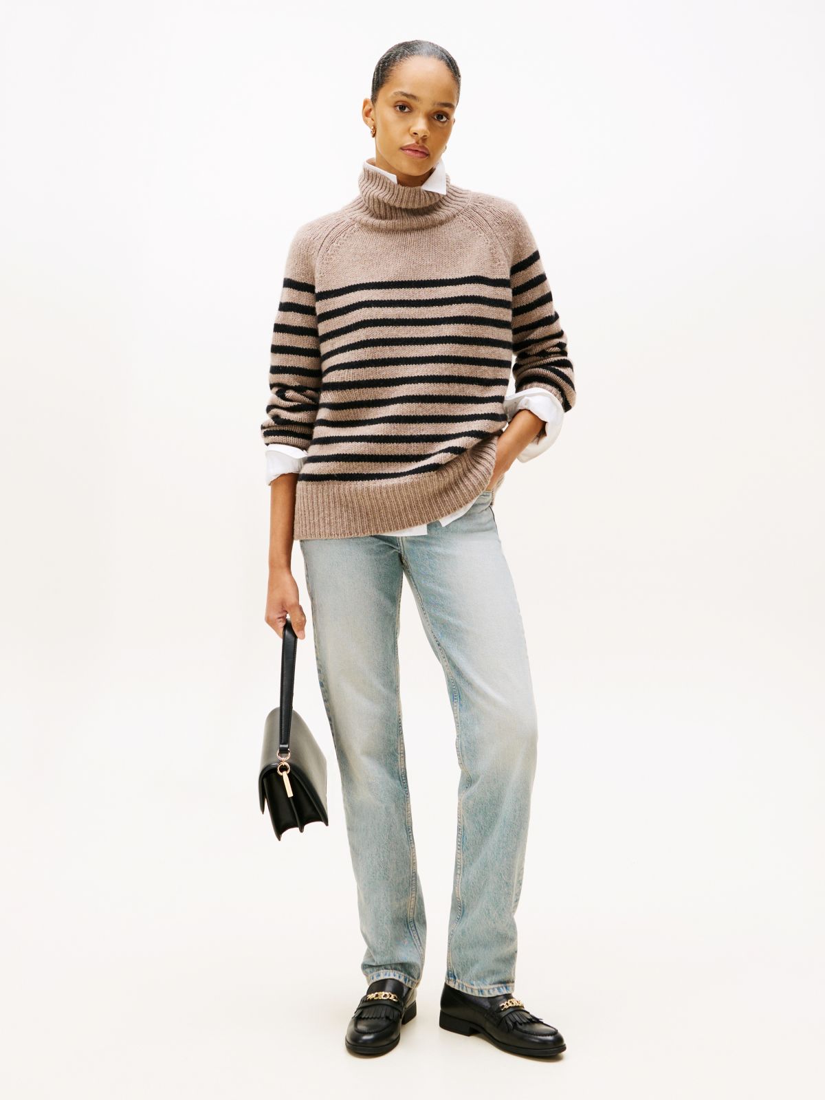 Faded High Rise Straight Leg Jeans — Blue