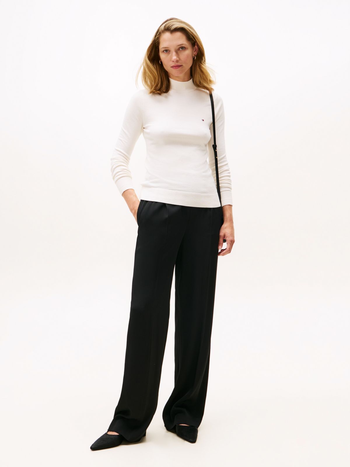 Wide Leg Oversized Fit Trousers — Black