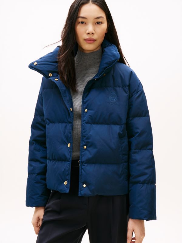Crest Embroidery Down Puffer Jacket — Blue