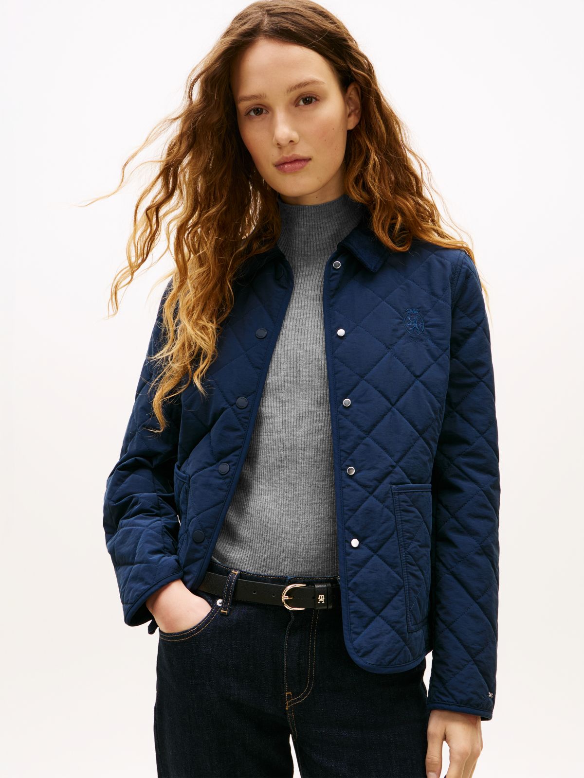 Crest Embroidery Padded Quilted Slim Jacket — Blue