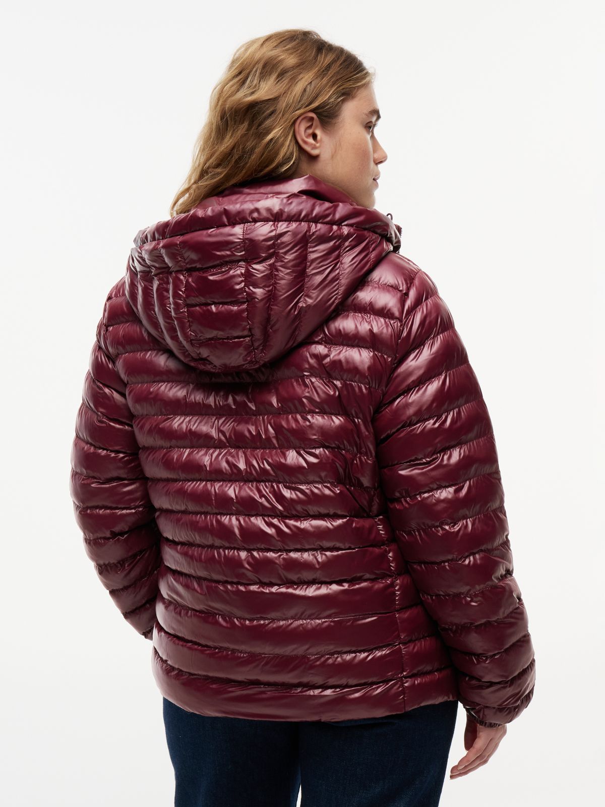 Curve Lightweight Down Shiny Slim Jacket — Red