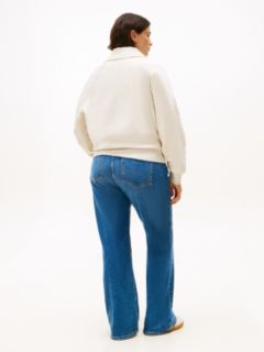 Curve Fleece Quarter-Zip Sweatshirt — Beige 4