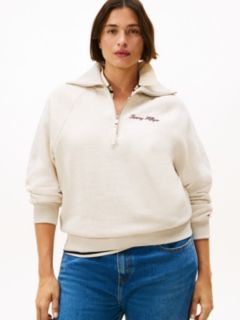 Curve Fleece Quarter-Zip Sweatshirt — Beige 1