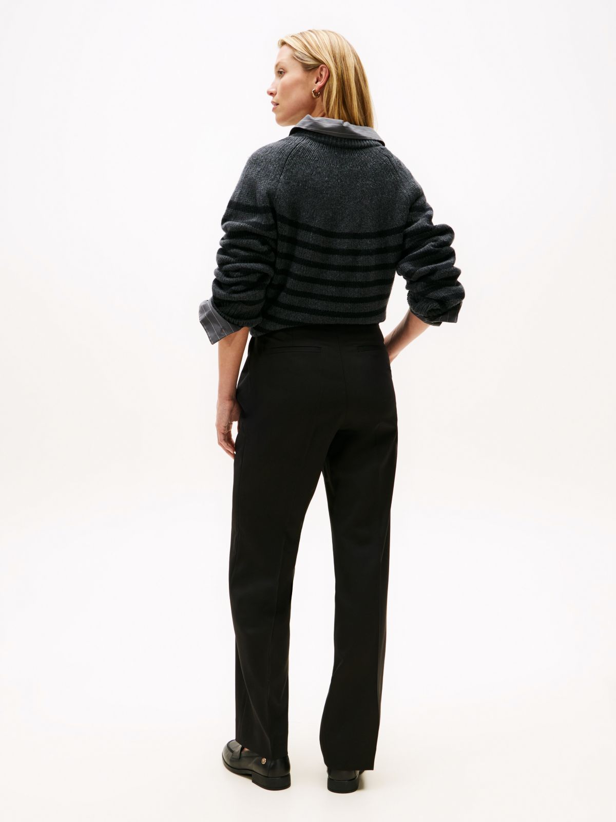 Timeless Pleated Relaxed Straight Leg Trousers — Black
