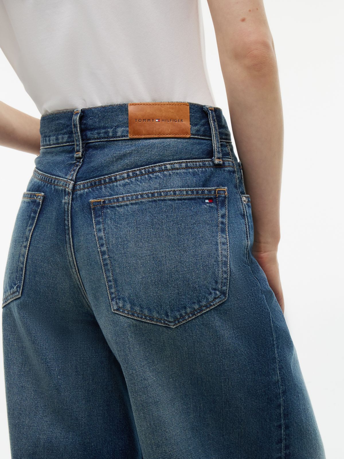 Indie High Rise Wide Jeans — Blue