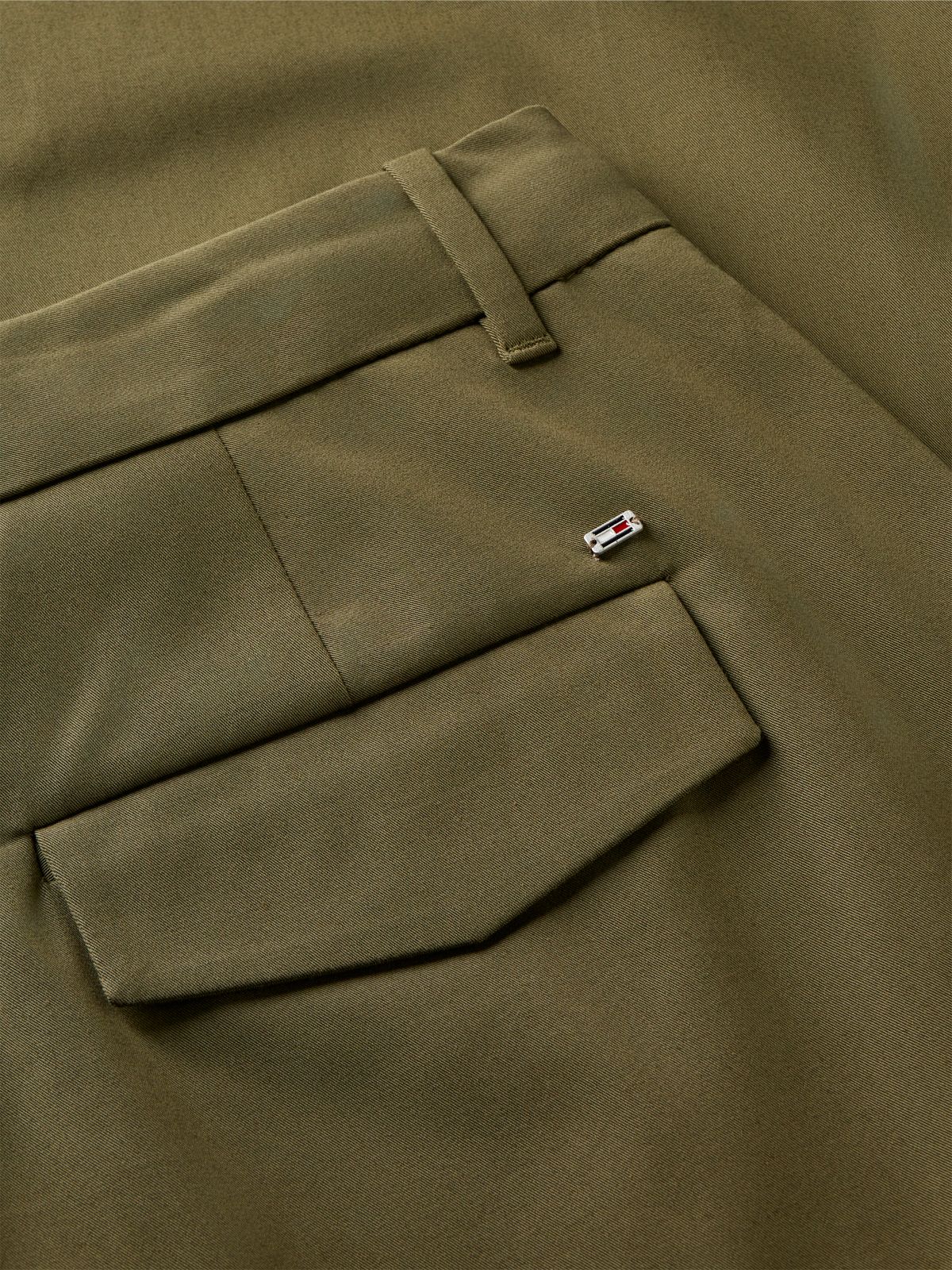 Pleated Barrel Chinos — Green