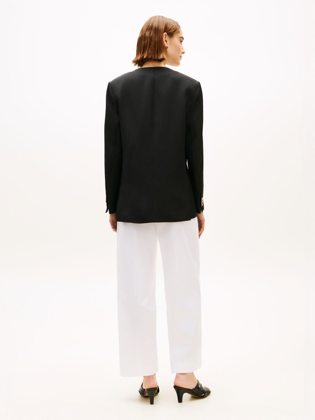 Gold-Tone Button Relaxed Linen Blend Blazer — Black