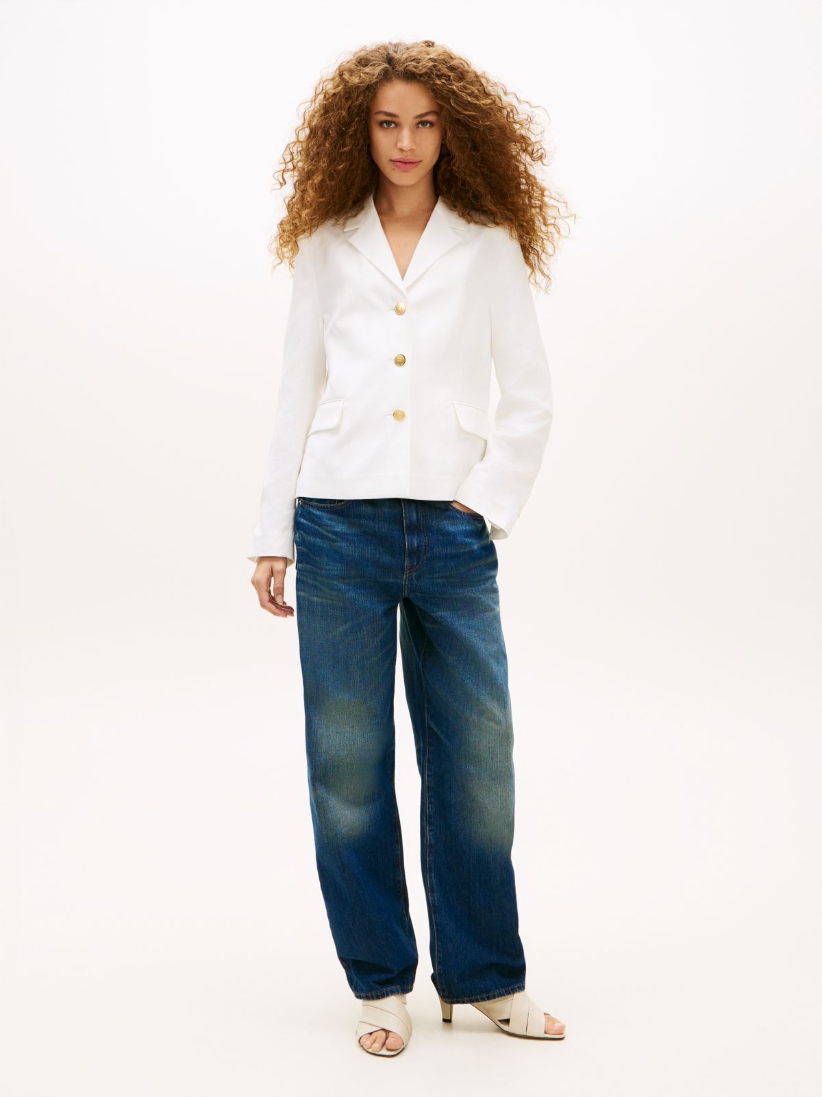 Slim Fit Gold-Tone Button Linen Blend Blazer — White