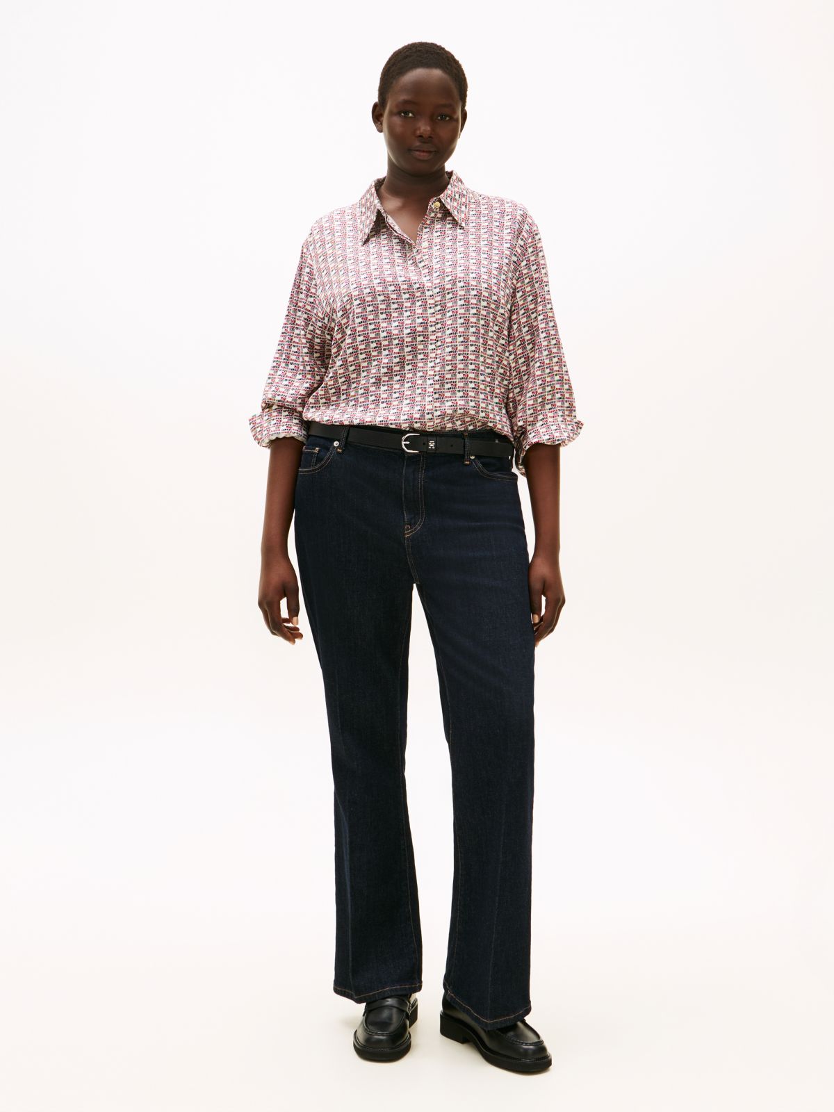 Curve Regular Fit Concealed Placket Twill Shirt — Red