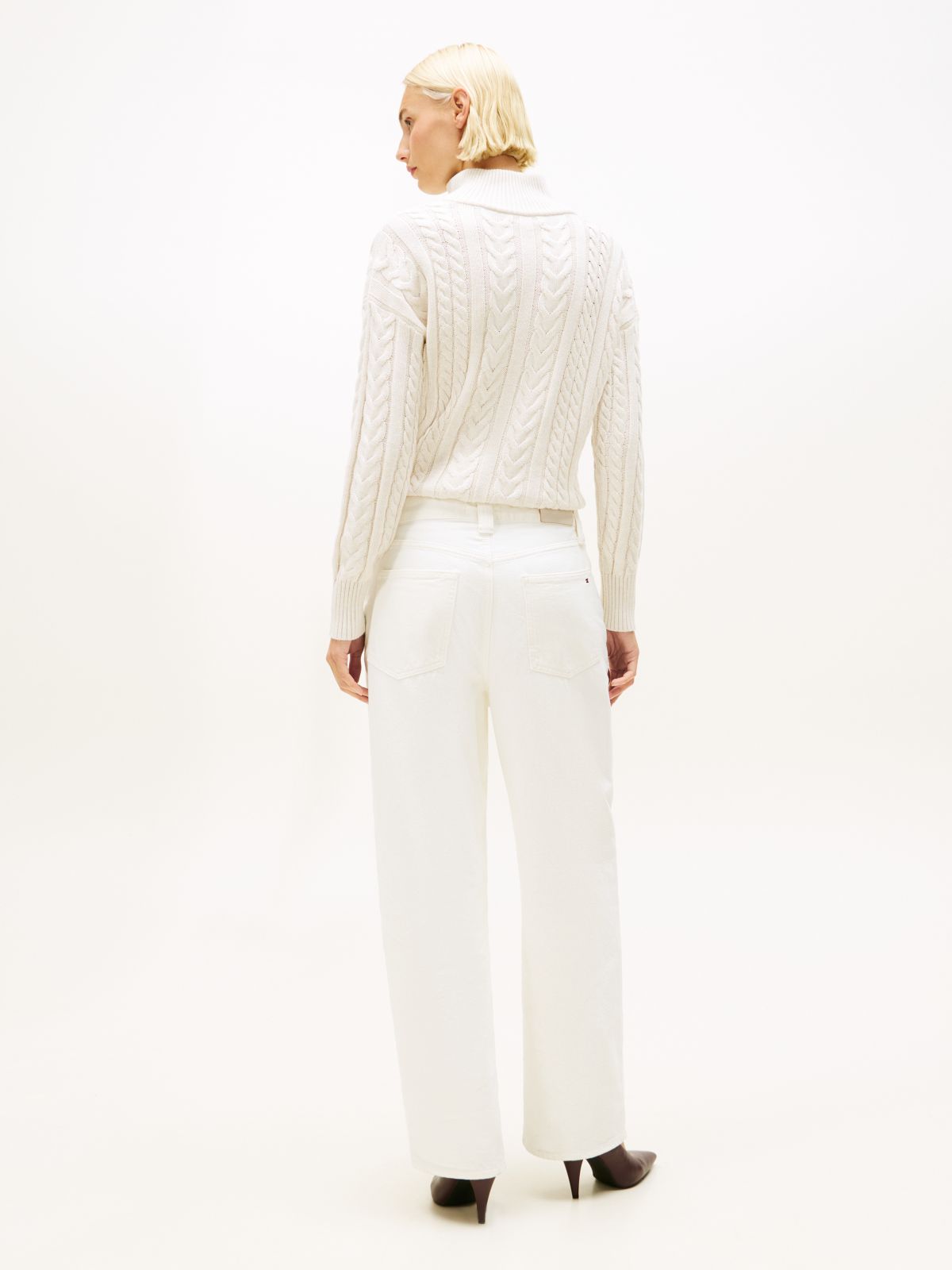 Mid Rise Tapered Barrel Leg White Jeans — White