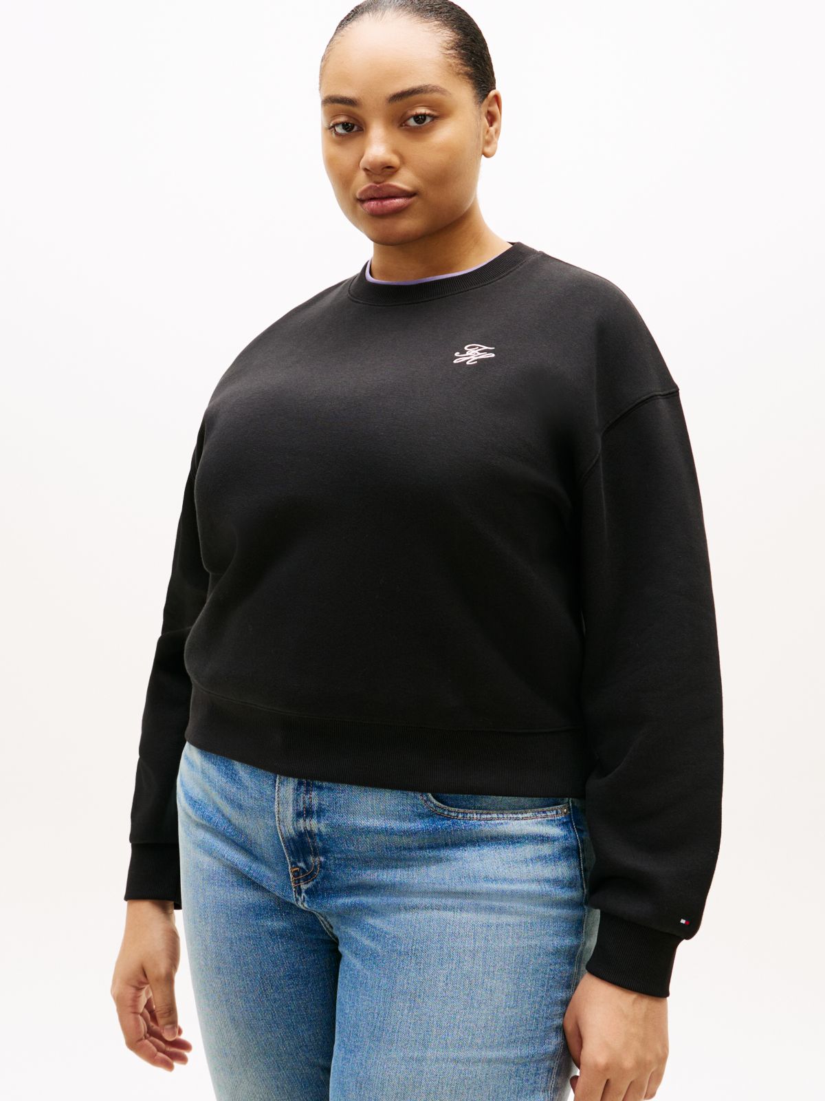 Curve Logo Embroidery Flex Fleece Sweatshirt — Black