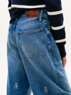 Crest Embroidery Mid Rise Barrel Leg Jeans — Blue 3